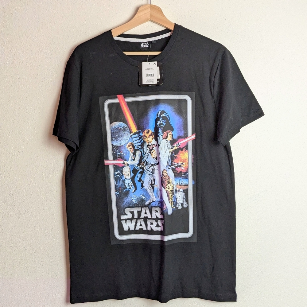 Star Wars Official Merch Men's T Shirt Size M Vintage Design